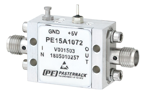 2.1 dB NF 低ノイズ増幅器、動作範囲 6 GHz 〜 12 GHz、25 dB ゲイン、13 dBm Psat、SMA