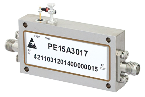 500 mW P1dB、6 GHz  〜 18 GHz、中電力広帯域増幅器、36 dB ゲイン、SMA