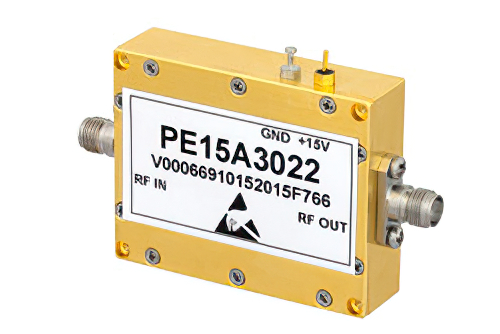 1 W P1dB、2 GHz  〜 18 GHz、中電力広帯域増幅器、37 dB ゲイン、42 dBm IP3、SMA