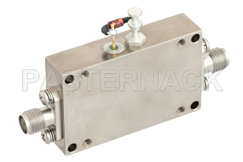 20 dBm Psat、1 GHz  〜 18 GHz、中電力広帯域増幅器、30 dB ゲイン、SMA