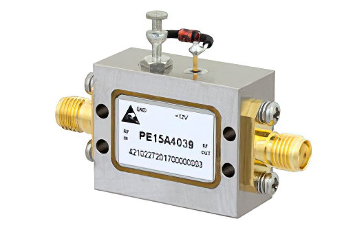 24 dBm P1dB、500 MHz  〜 2.5 GHz、中電力広帯域増幅器、24 dB ゲイン、3.5 dB NF、SMA