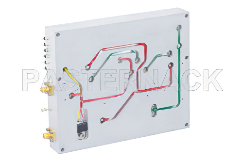 48 dB ゲイン、50 W Psat、500 MHz  〜 3 GHz、大電力増幅器、GaN、52 dBm IP3、SMA