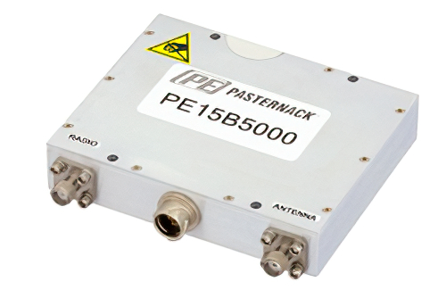 大電力双方向性増幅器、5/20 W、2.4 GHz  〜 2.5 GHz、1 us 切替、20 dB ゲイン、SMA