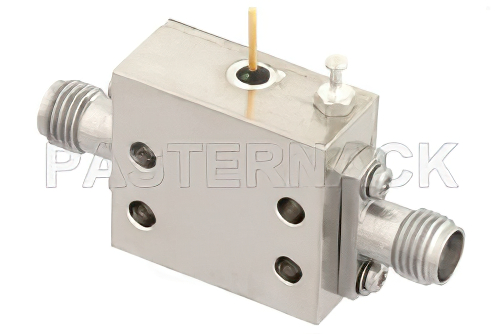 500 MHz 〜 40 GHz 2.92mm バイアスティ 最大 1000 mA、50 VDC