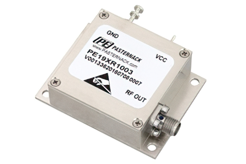 10 MHz リファレンス内蔵型リファレンス発振器、位相雑音 -150 dBc/Hz、SMA