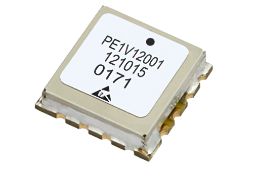 表面実装 (SMT)電圧制御発振器 (VCO)、195 MHz 〜 240 MHz、位相雑音 -146 dBc/Hz、0.5 インチ パッケージ