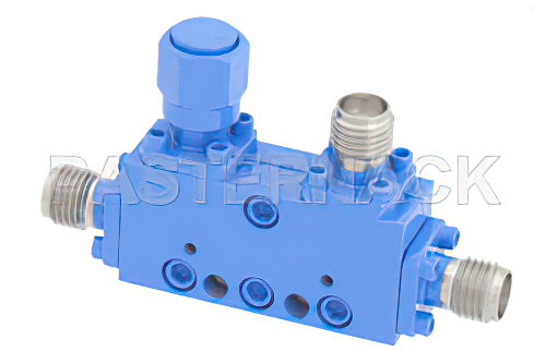 方向性 30 dB SMA 結合器、最大 4 GHz、最大定格 50 W