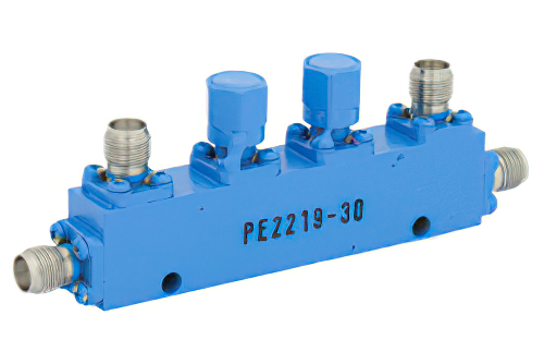 双方向性 30 dB SMA 結合器、最大 4 GHz、最大定格 10 W