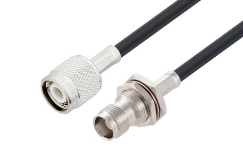 TNC メス バルクヘッド 〜 TNC オス ケーブル、RG58 同軸、鉛フリーはんだ