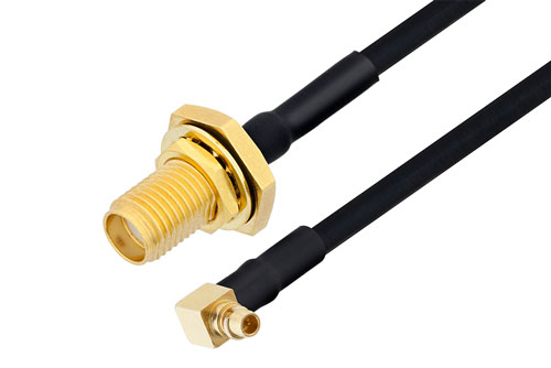 MMCX プラグ 直角 ～ SMA メス バルクヘッド, ケーブル PE-SR405FLJ 同軸, 熱収縮チューブ