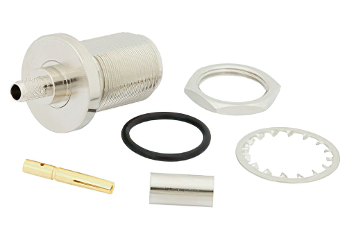 N メス バルクヘッドマウントコネクタ、圧着/はんだ接続、RG58、.640インチDD穴