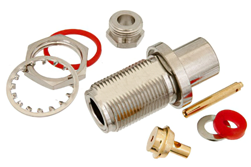 N メス バルクヘッドマウントコネクタ、クランプ/はんだ接続、PE-SR405AL、PE-SR405FL、RG405、.640インチDD穴