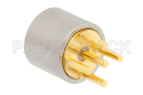 SMP オス フルデテントコネクタ、はんだ接続、スルーホールPCB、丸型本体、最大 8 GHz