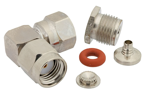 逆極性 SMA オス 直角コネクタ、クランプ/はんだ接続、RG174、RG316、RG188