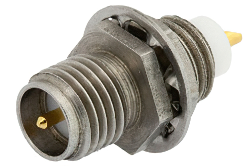 逆極性 SMA メス バルクヘッドマウントコネクタ、はんだ接続、ソルダーカップターミナル、.235インチD穴、.125インチ最大パネル