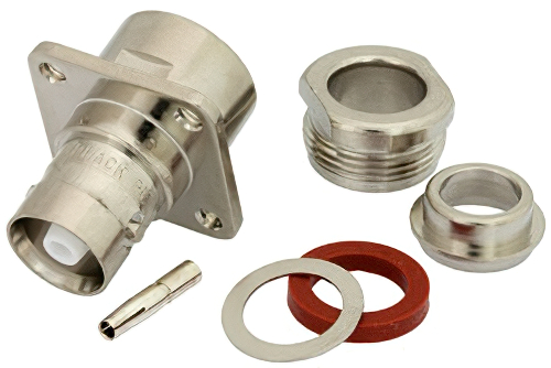 C メス コネクタ、クランプ/はんだ接続、4ホールパネルマウント、RG214、RG213、RG393、RG8、RG225、RG11、RG216、RG144、RG215、RG9、.718インチ穴間隔