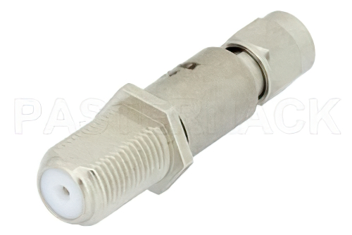 50 Ω SMA オス 〜 75 Ω F メス 整合パッド、DC 〜 3 GHz