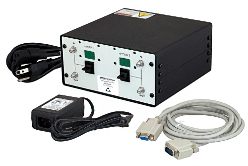 ベンチトップ 95 dB プログラマブル TTL 制御減衰器、SMA メス 〜 SMA メス、1 dB ステップ、200 MHz 〜 6 GHz