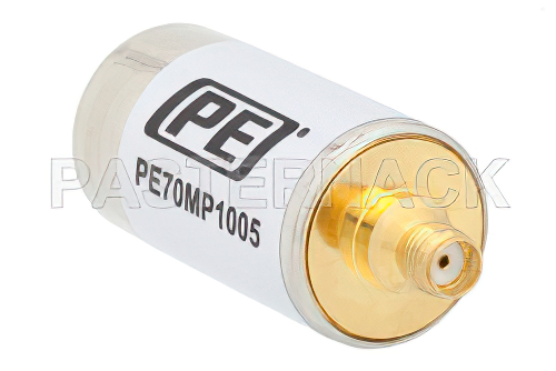 50 Ω SMA メス 〜 75 Ω F オス 整合パッド、0.009 MHz 〜 3 GHz