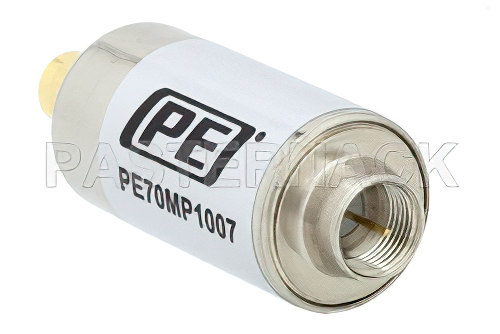 50 Ω SMA オス 〜 75 Ω F オス 整合パッド、0.009 MHz 〜 3 GHz