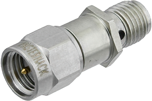 5 dB 固定減衰器、SMA オス 〜 SMA メス、真鍮トリメタル、1 W、最大 2 GHz