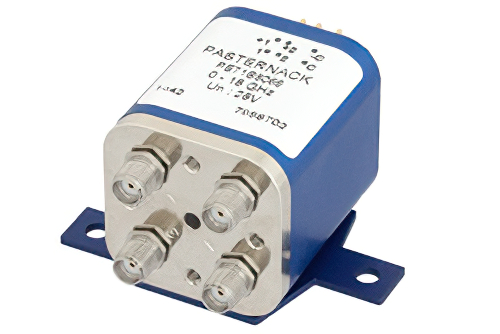 トランスファ電気機械式リレーラッチングスイッチ、DC 〜 18 GHz、最大 240 W、28 V、インジケータ、SMA