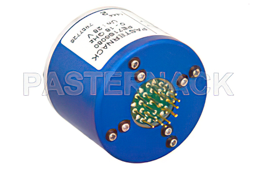 SP8T 電気機械式リレーラッチングスイッチ、終端、DC 〜 18 GHz、最大 240 W、28 V、インジケータ、リセット、SMA