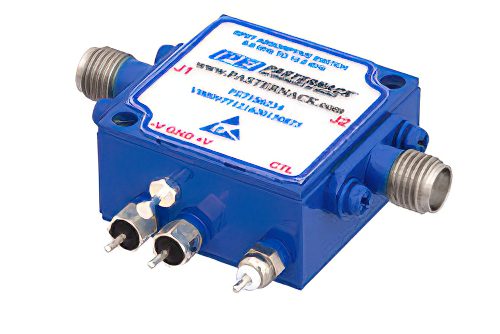 吸収型 SPST、PIN ダイオードスイッチ、動作周波数 8 GHz 〜 12 GHz、最大 0.1 W (+20 dBm)、フィールド交換式、SMA