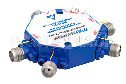 吸収型 SP4T、PIN ダイオードスイッチ、動作周波数 8 GHz 〜 12 GHz、最大 0.1 W (+20 dBm)、フィールド交換式、SMA