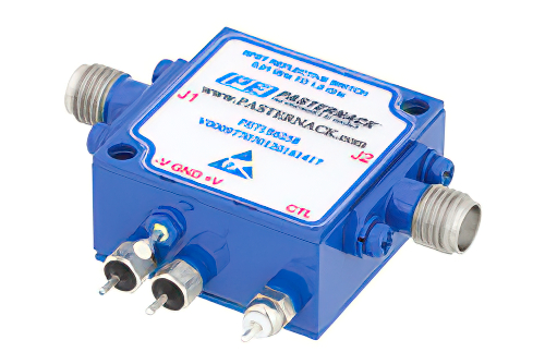 SPST、PIN ダイオードスイッチ、動作周波数 10 MHz 〜 1 GHz、最大 0.1 W (+20 dBm)、フィールド交換式、SMA