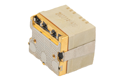 SPDT Electromechanical Relay Latching Switch, DC to 8 GHz, up to 40W, 12V, Hot Switching, SMT