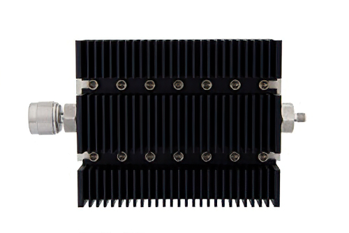 40 dB 固定減衰器、N オス 〜 SMA メス 方向性、黒色 陽極酸化アルミヒートシンク、100 W、最大 6 GHz