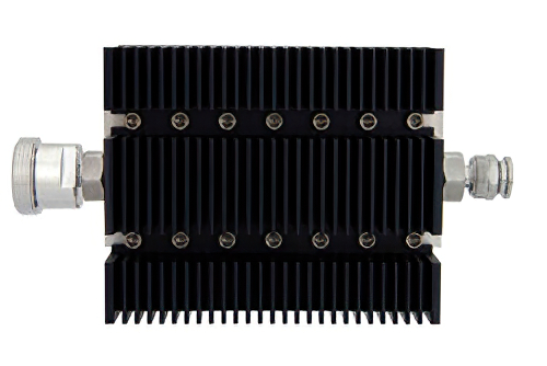 20 dB 固定減衰器、7/16 DIN メス 〜 TNC オス 方向性、黒色 陽極酸化アルミヒートシンク、100 W、最大 6 GHz