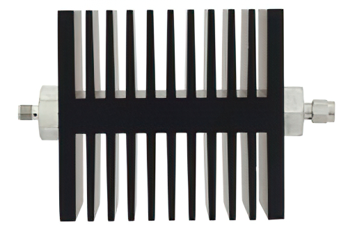 50 dB 固定減衰器、SMA メス 〜 SMA オス 方向性、黒色 陽極酸化アルミヒートシンク、50 W、最大 18 GHz
