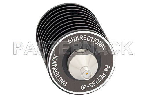 20 dB 固定減衰器、SMA オス 〜 SMA メス、黒色 陽極酸化アルミヒートシンク、25 W、最大 4 GHz