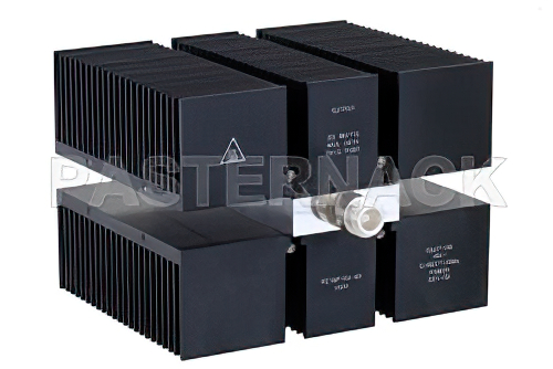 40 dB 固定減衰器、N オス 〜 N メス 方向性、黒色 陽極酸化アルミヒートシンク、150 W、最大 8 GHz