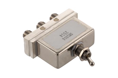 SPDT 2.92mm Manual Toggle Switch, DC to 40 GHz, Rated to