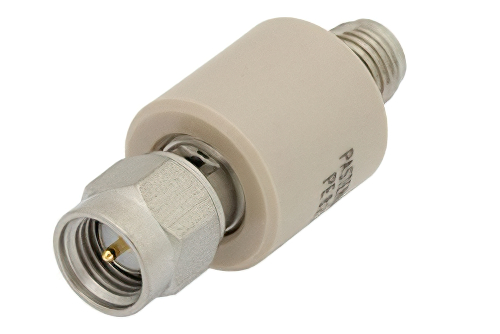 50 Ω D.C.ブロック SMAプラグからSMAジャック; 10 MHz - 18 GHz