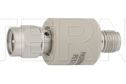 50 Ω D.C.ブロック SMAプラグからSMAジャック; 10 MHz - 18 GHz