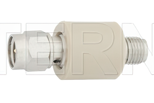 50 Ω D.C.ブロック SMAプラグからSMAジャック; 10 MHz - 18 GHz