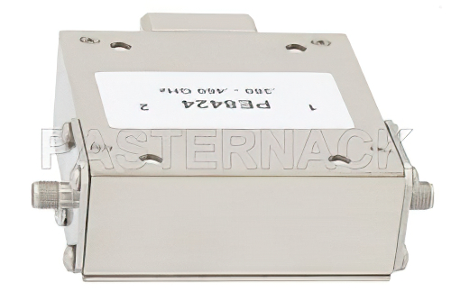 ハイパワーアイソレータ、20 dB アイソレーション、380 MHz 〜 460 MHz、100 W、SMA メス