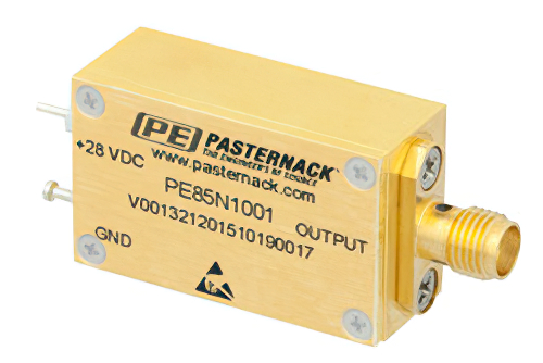 SMA 校正済ノイズ発生モジュール、出力 ENR 30 dB、+28 VDC、0.01 MHz 〜 2 GHz