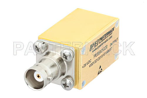 SMA 校正済ノイズ発生モジュール、出力 ENR 30 dB、+28 VDC、0.01 MHz 〜 2 GHz