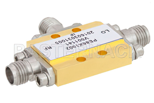 ダブルバランスミキサ、動作範囲 23 GHz 〜 37 GHz、IF範囲 DC 〜 13 GHz、LO パワー +13 dBm、フィールド交換式 2.92mm
