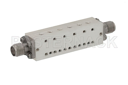 6 セクションバンドパスフィルタ、SMA メス コネクタ、動作範囲 20.2 GHz 〜 21.2 GHz、1,000 MHz 通過帯域