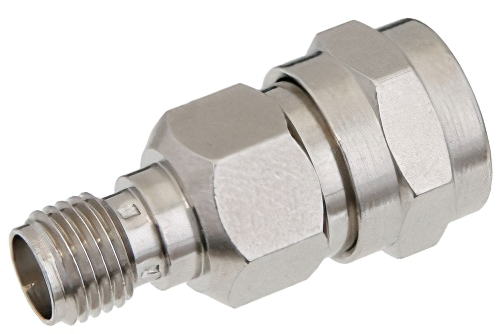 50 Ω SMA メス 〜 75 Ω F オス アダプタ