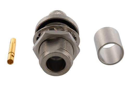 N メス バルクヘッド マウントコネクタ 圧着/はんだ接続, RG214, RG9, RG225, RG393, 穴サイズ 0.535 X 0.640 インチ