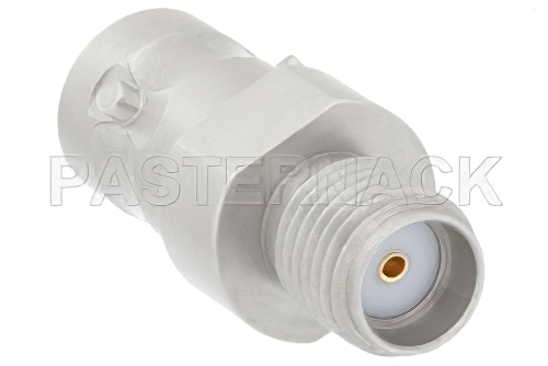 プレシジョン SMA メス 〜 ZMA ジャック アダプタ、突起 3か所