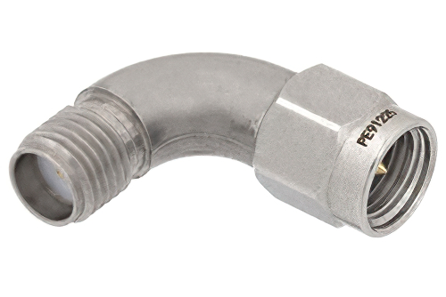 SMA オス 〜 SMA メス 曲げ直角アダプタ、最大 18 GHz