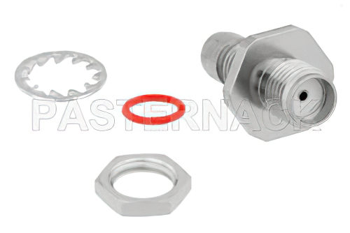 バルクヘッドマウントスライドオン BMA プラグ 〜 SMA メス アダプタ